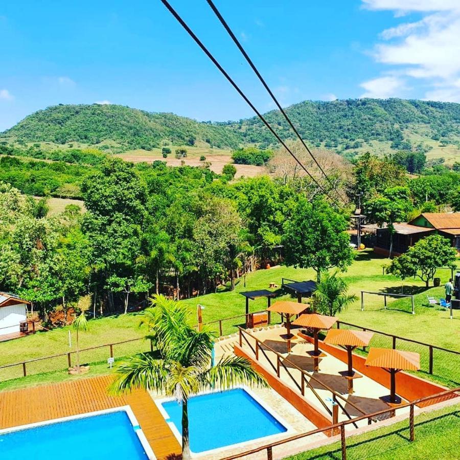 Cabana Hostel Sobrado Ecopark Агуас-ді-Сан-Педру Екстер'єр фото